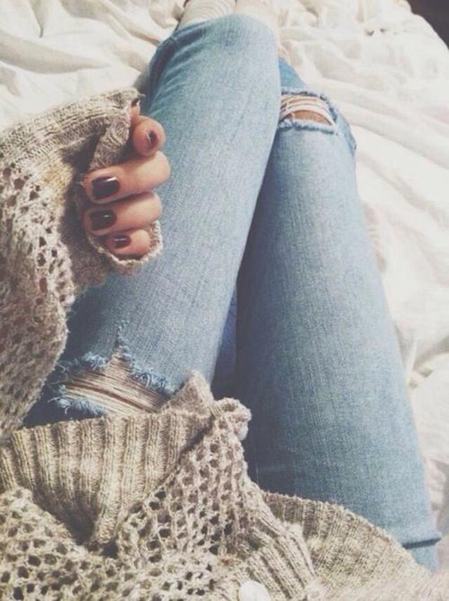 Ripped_jeans-outfit_con_jeans-trendy-street_style-fashion_blog-1