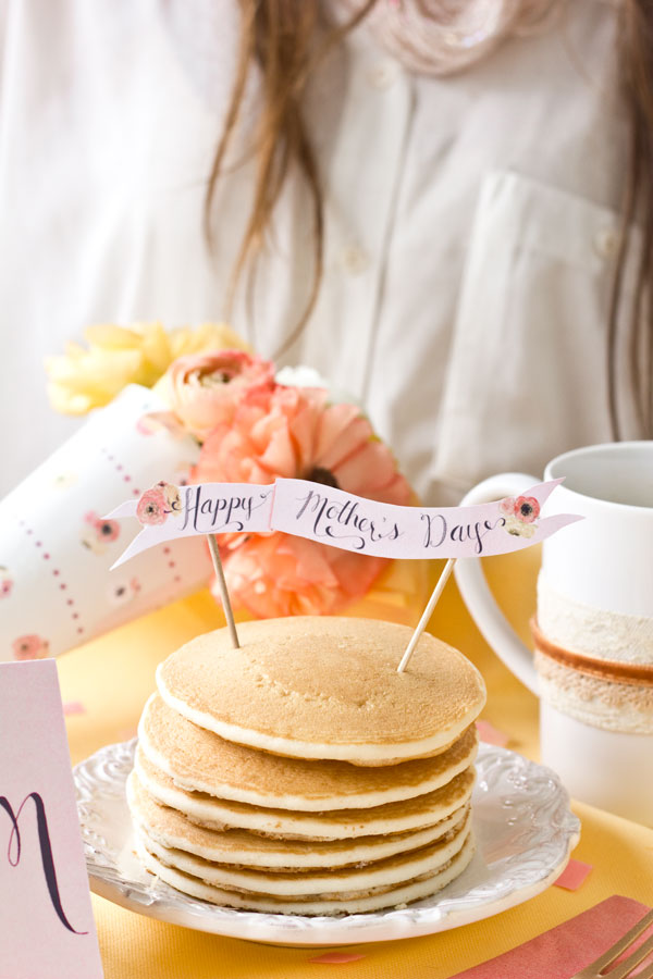 Free-Printable-Mothers-Day-Pancake-Topper